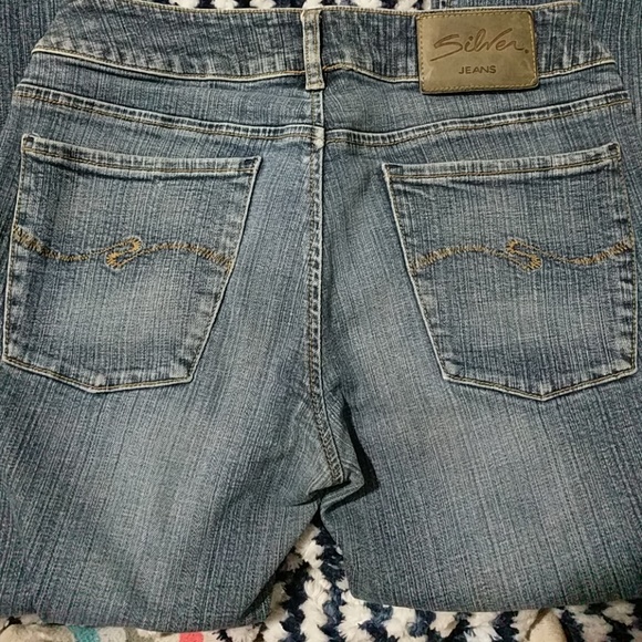 Jeans - Picture 1 of 8